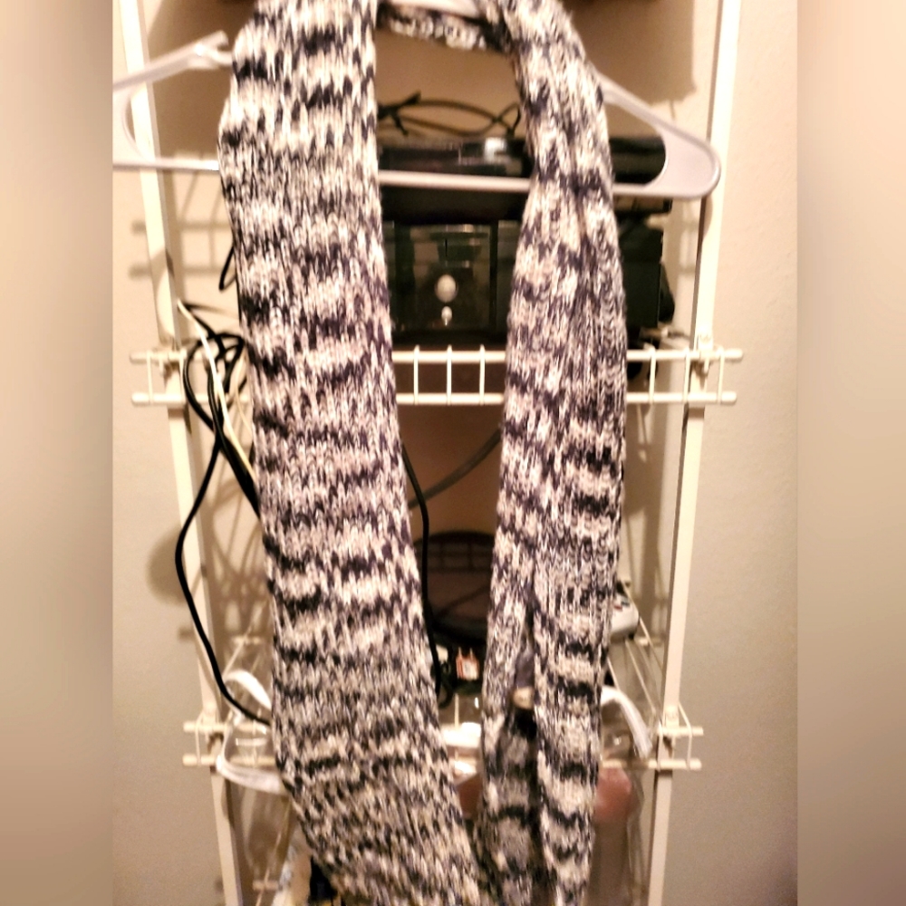 Women's Style and Co. Infinity Scarf